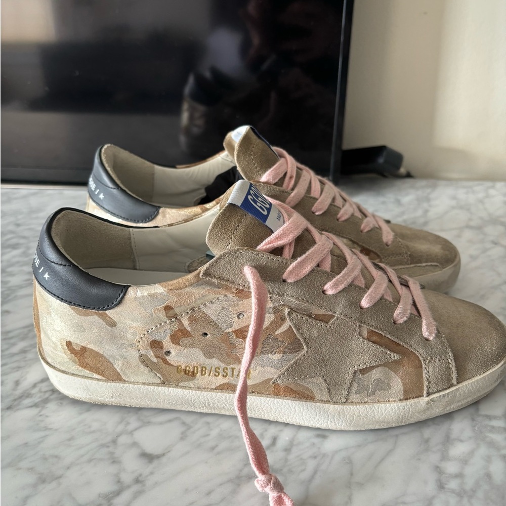 Golden Goose Women’s Superstar Camo Sneaker Size 8/38
